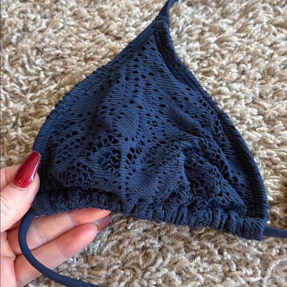 💙Hollister Navy Bikini Top!💙 - Picture 2 of 6